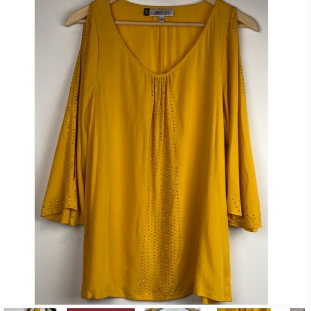 Jennifer Lopez blouse